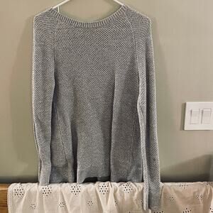 LOFT Thick Gray Knit Long Sleeve Tulip Back  Sweater  Size M